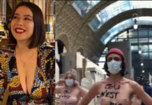 Des féministes posent topless pour protester après qu'une femme s'est vu refuser l'entrée au musée pour `` décolleté '' (photos / vidéo)