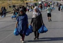 Grèce: à Lesbos, après l’incendie du camp de Moria, l’évacuation des réfugiés s’accélère