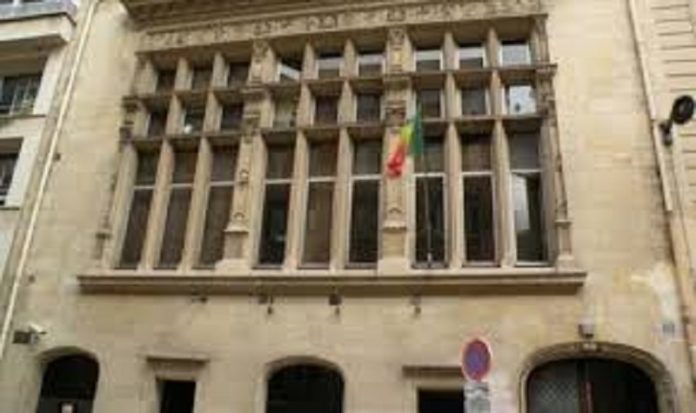 Le Consulat du Sénégal à Paris fermé, après un cas positif à la Covid-19