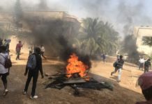 Mansour Faye membre de Pastef/Touba interpellé lors des violentes manifestations à Dakar : «Mouhamed Ndoye, le présumé pyromane, nous a confié qu’il a été violemment torturé par les policiers. Il nous a montré même des cicatrices»
