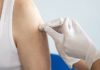 Covid-19 : l'OMS appelle l'Europe à "s'unir" pour accélérer la vaccination