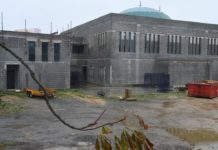 France: le financement étranger des mosquées en question