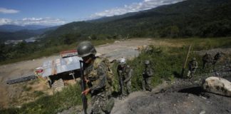 Pérou : 18 villageois tués dans une région de production de coca