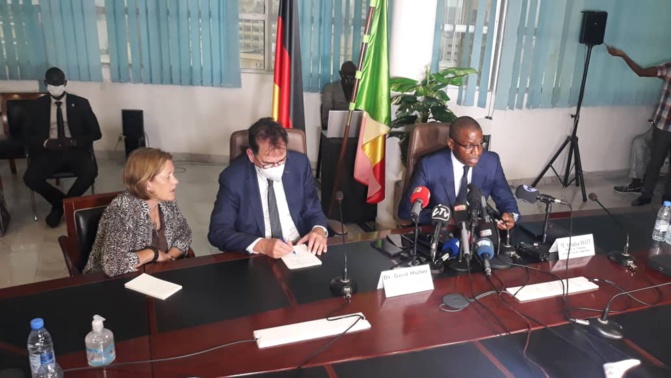 Production de vaccins anti covid: L’Allemagne offre 20 millions d’euros, non remboursable à l’Etat du Sénégal