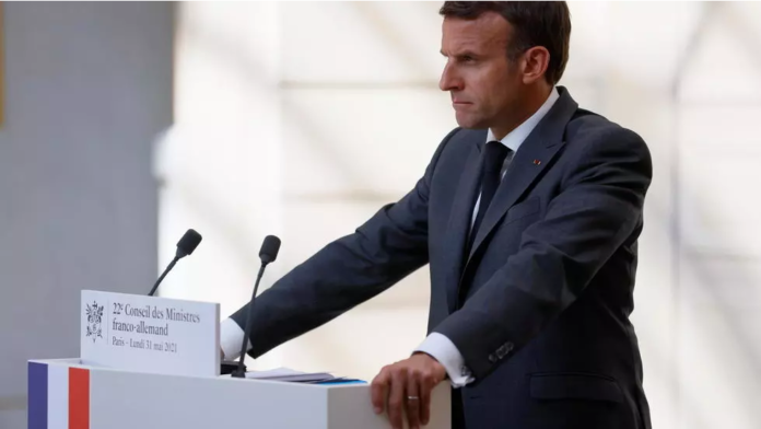 France: en pleine campagne des régionales, Emmanuel Macron débute une série de visites en province