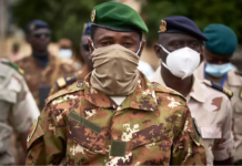 L’Union africaine suspend le Mali mais ne sanctionne pas les auteurs du nouveau coup d’État
