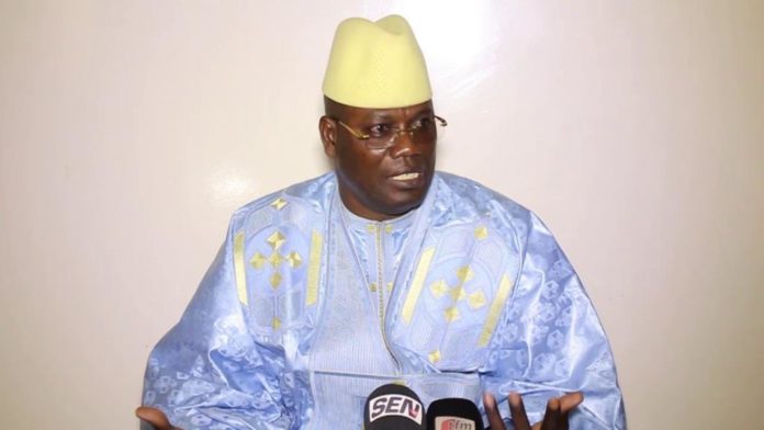 Député Cheikh Mbacké Bara Dolly: «Dans l’histoire du Sénégal, c’est la première pétition des députés pour exiger la démission d’un ministre, pour incompétence»