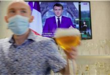 Covid-19: Emmanuel Macron serre la vis sur la vaccination pour ne pas hypothéquer la relance