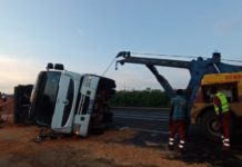 Autoroute à péage: Un camion s'est renversé à hauteur de Sangalkam
