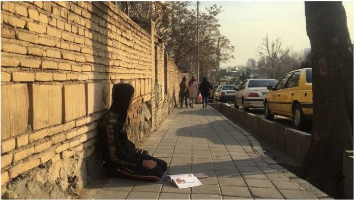 De la misère à l'école, le combat des enfants pauvres de Téhéran