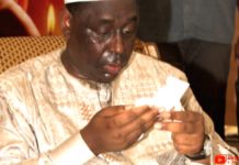 Synthèse de l’actualité : Sénégal : le parti au pouvoir, "creuse sa tombe"