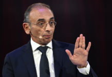 Présidentielle française: Éric Zemmour a choisi de faire au Trocadéro son grand meeting avant le premier tour.