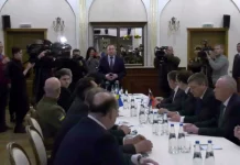 Guerre en Ukraine: Kiev et Moscou font valoir leurs conditions après une journée de négociations