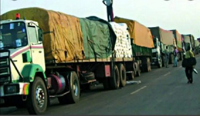 Sanctions de la Cedeao : La misère des chauffeurs maliens à Kidira