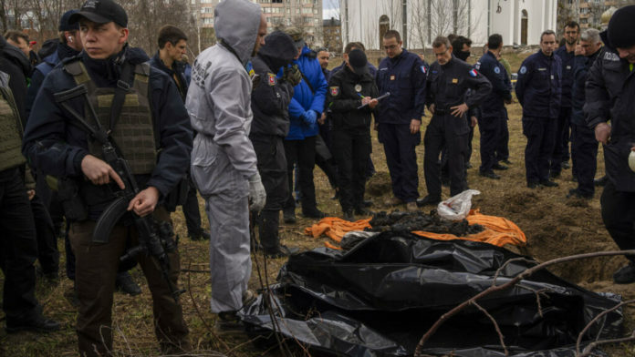 Ukraine: la difficile enquête du massacre de Boutcha se poursuit
