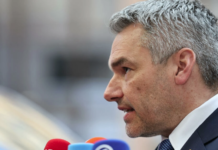 Guerre en Ukraine: le chancelier autrichien en visite à Moscou