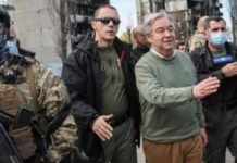 Guterres appelle Moscou à coopérer avec la CPI et qualifie la guerre "d'absurdité au XXIe siècle"