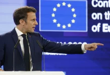 Emmanuel Macron veut une «communauté politique européenne» pour accueillir l'Ukraine