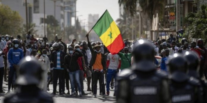 Marche YAW: Dakar quadrillé par la police et la gendarmerie... en attendant la décision du Préfet