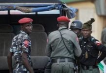 Nigeria: des hommes armés attaquent l'équipe de sécurité du président