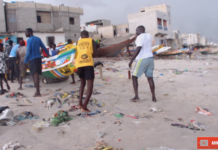 Erosion Côtière les populations de Thiaroye Sur Mer paniquent et appellent l'état du Sénégal de veiller a ce fléaux...