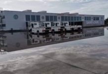 L'aéroport tout neuf de Saint-Louis...patauge dans les eaux