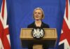 Royaume Uni: La première ministre Liz Truss (déjà) poussée à la sortie