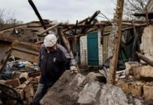 Ukraine: au moins 7 morts dans une frappe russe sur un marché