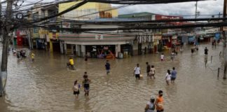 Philippines: le bilan de la tempête Nalgae monte à 150 morts, indiquent les autorités