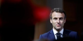 Macron appelle à "dégager" les dirigeants libanais qui bloquent les réformes