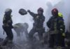 Ukraine: à Dnipro, au coeur des décombres, les habitants laissent éclater leur colère