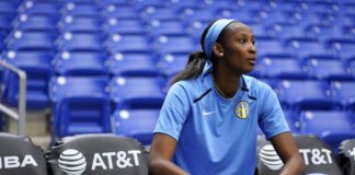 astoundour basket codiv19 dallaswings