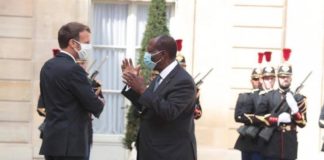Macron a demandé à Ouattara de se retirer, ce dernier a refusé!