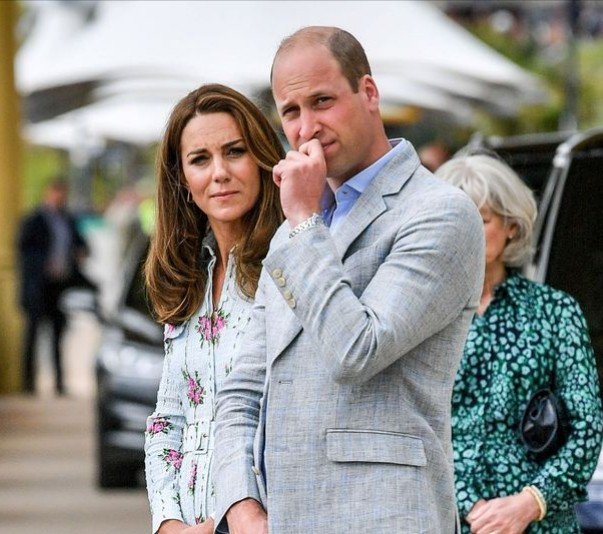 Corps retrouvé devant la maison du prince William et Kate dans le lac du palais de Kensington