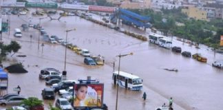 "C'est une pluie qui aurait dû tomber toute une saison des pluies, qui est tombée en un jour"