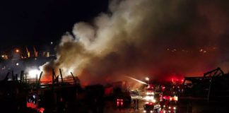 La colère des Libanais ravivée par un incendie sur le port de Beyrouth
