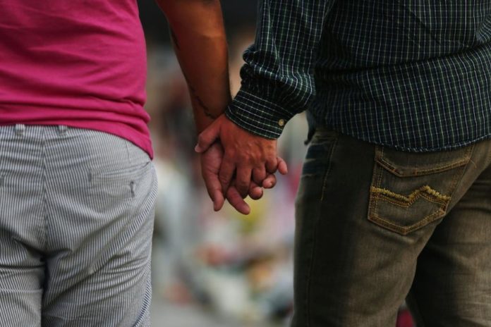 Corniche: Un couple homosexuel surpris en plein ébat sexuel