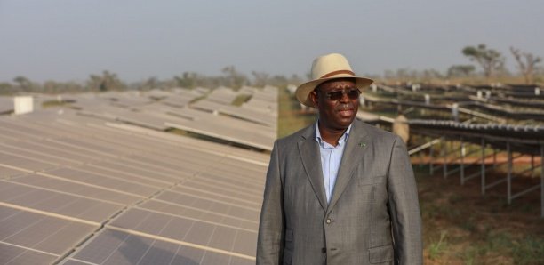 Eclairage public : Macky Sall annonce 100.000 nouveaux lampadaires solaires