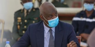 La démission de Mansour Faye exigée