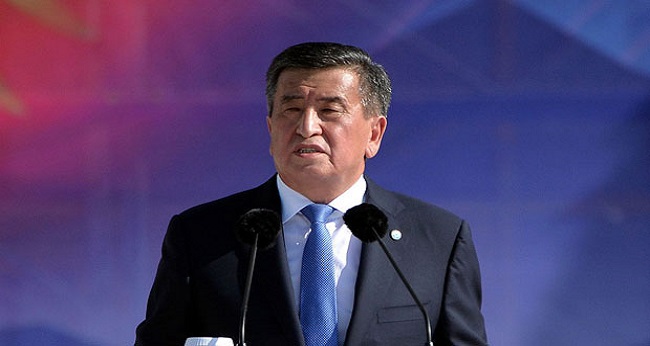 Crise politique au Kirghizstan : le président Sooronbaï Jeenbekov annonce sa démission