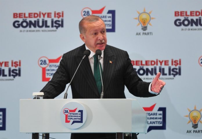 Erdogan à son peuple: «Les marques françaises, ne les achetez pas»