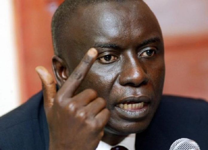 Incompatibilité de ses deux fonctions : comment Idrissa Seck violerait la loi s’il ne démissionne pas