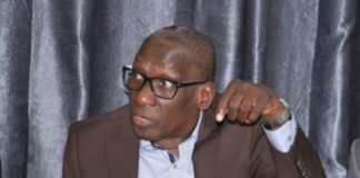 Decroix: “Je ne travaillerai pas avec Macky”