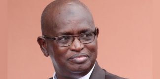 Justice : Abdou Latif Coulibaly porte plainte contre...