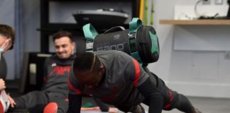 Liverpool : De nombreux fans réagissent aux pompes de Naby Keita avec Sadio Mané