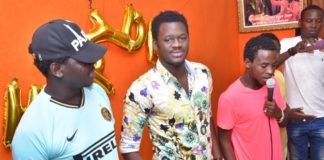 “Taylé bakane”, Omaro à ses détracteurs : “Wally sama mbok la.. Sama bayré moma togn”