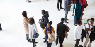 France : Les étudiants sénégalais réclament le renouvellement des titres de séjour…