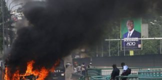 Côte d’Ivoire: Amnesty dénonce l’usage de machettes et d’armes à feu lors des violences électorales