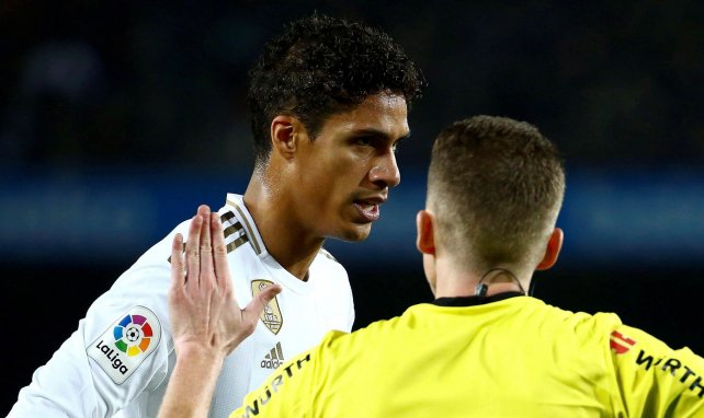 Pourquoi Manchester United a une vraie chance de recruter Raphaël Varane