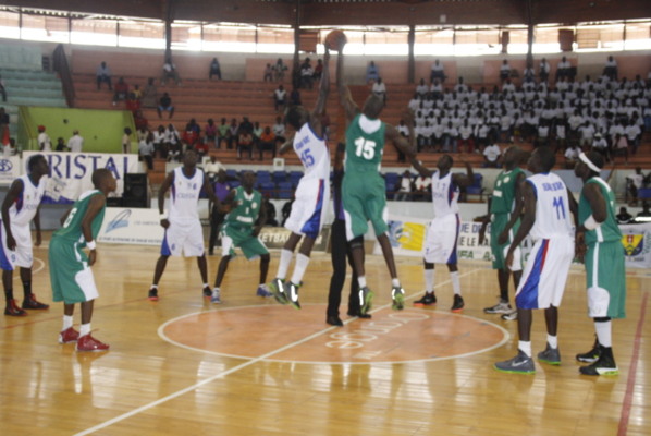 Basket: La fédération reporte le début de la saison